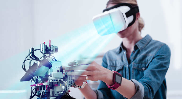 Why Colleges Need Virtual Reality Education