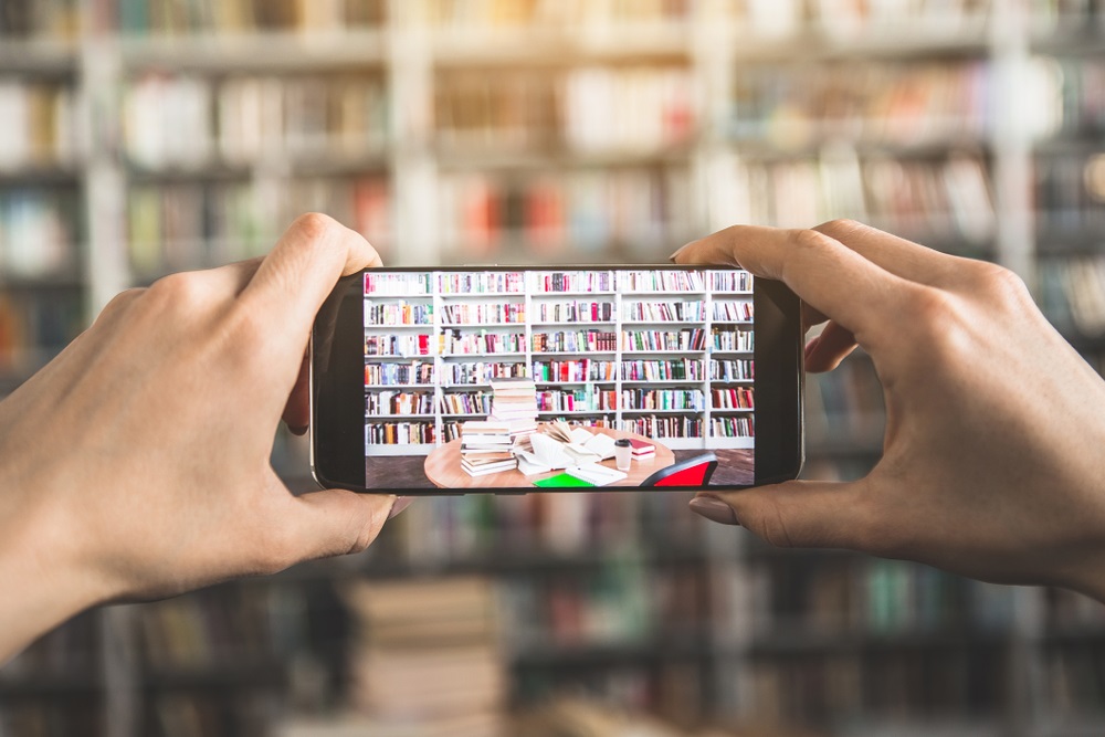 Augmented reality in libraries